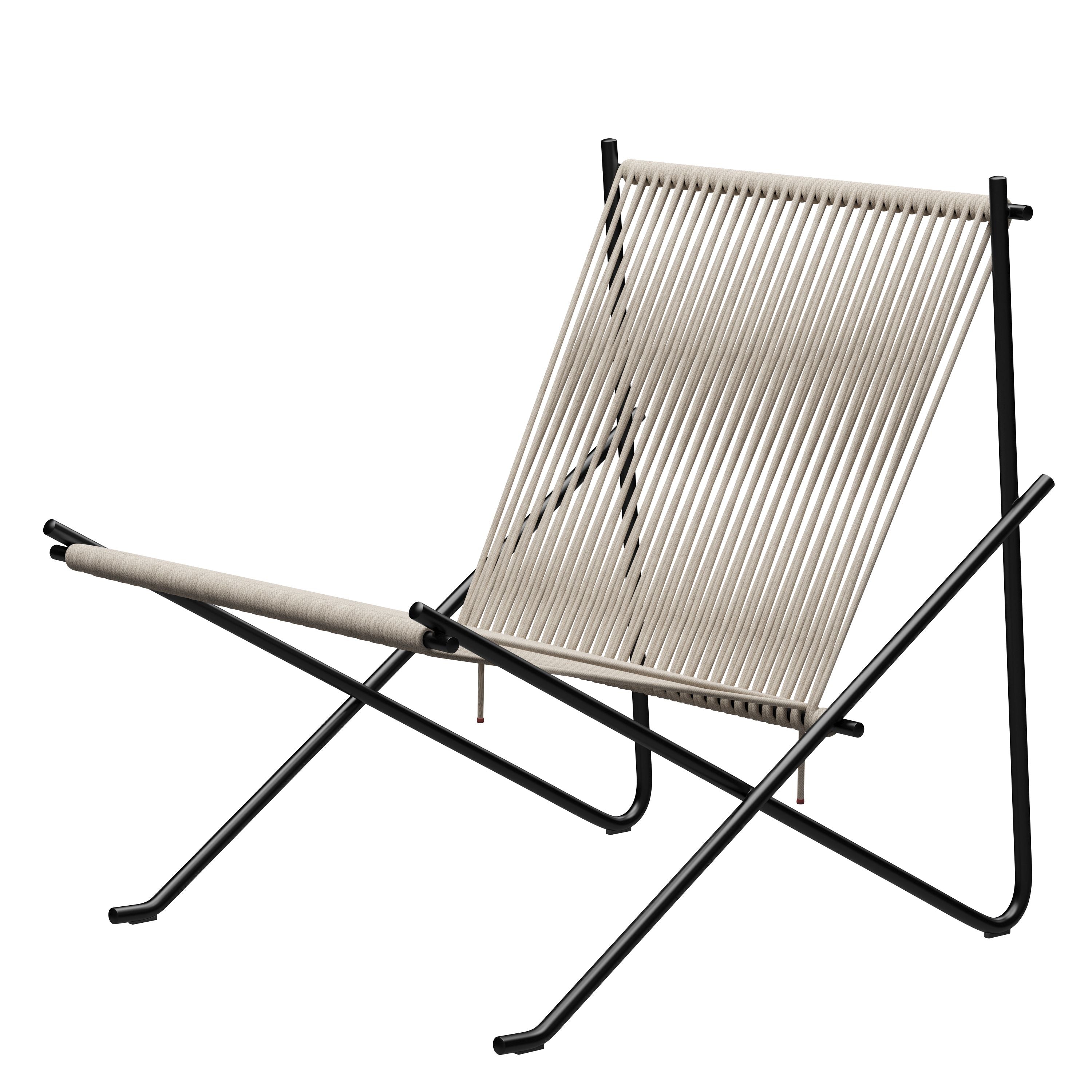 Fritz Hansen Pk4 Longe Chair Flag Hayard, Natural/Black Steel