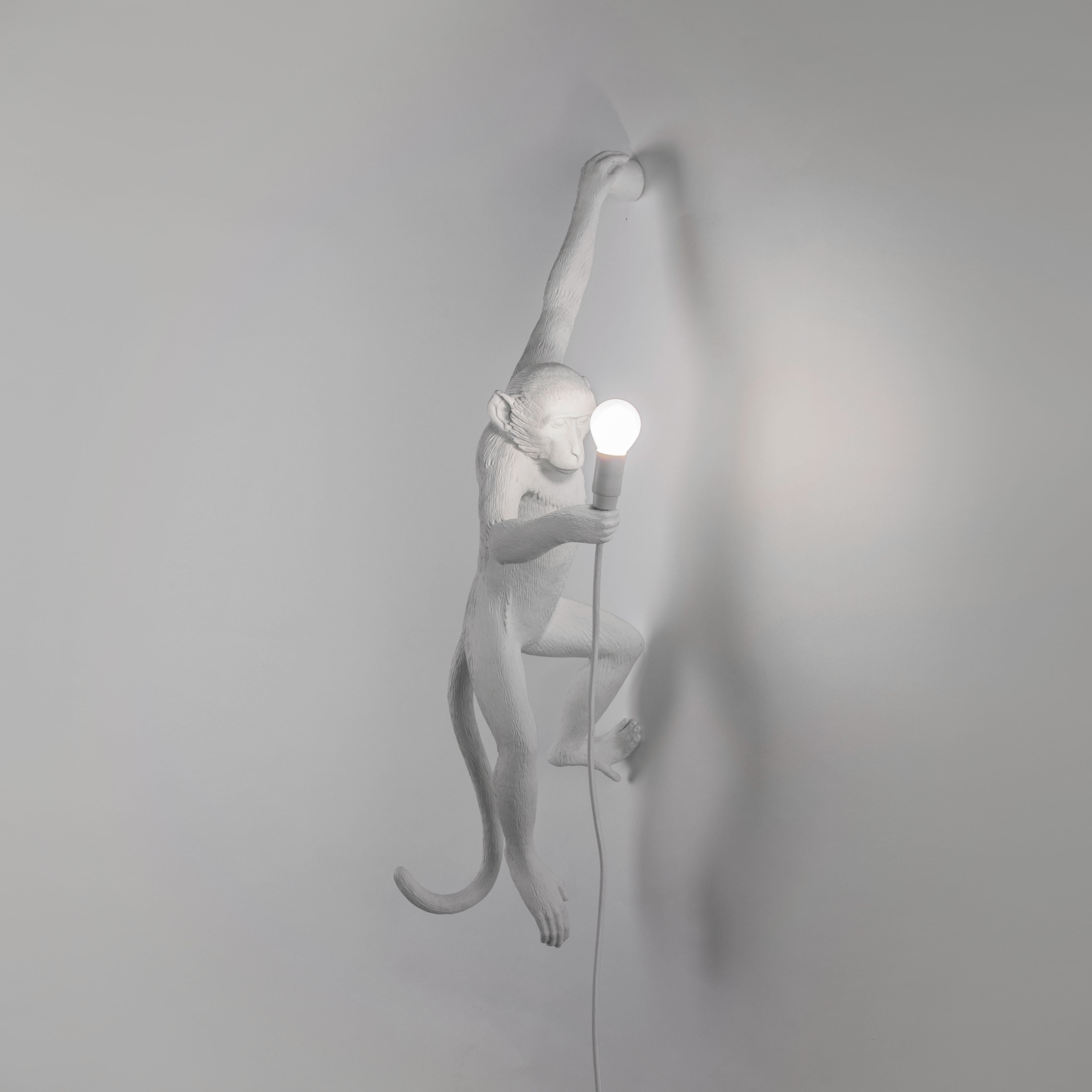 Seletti Monkey Indoor Lamp White, hængende venstre hånd