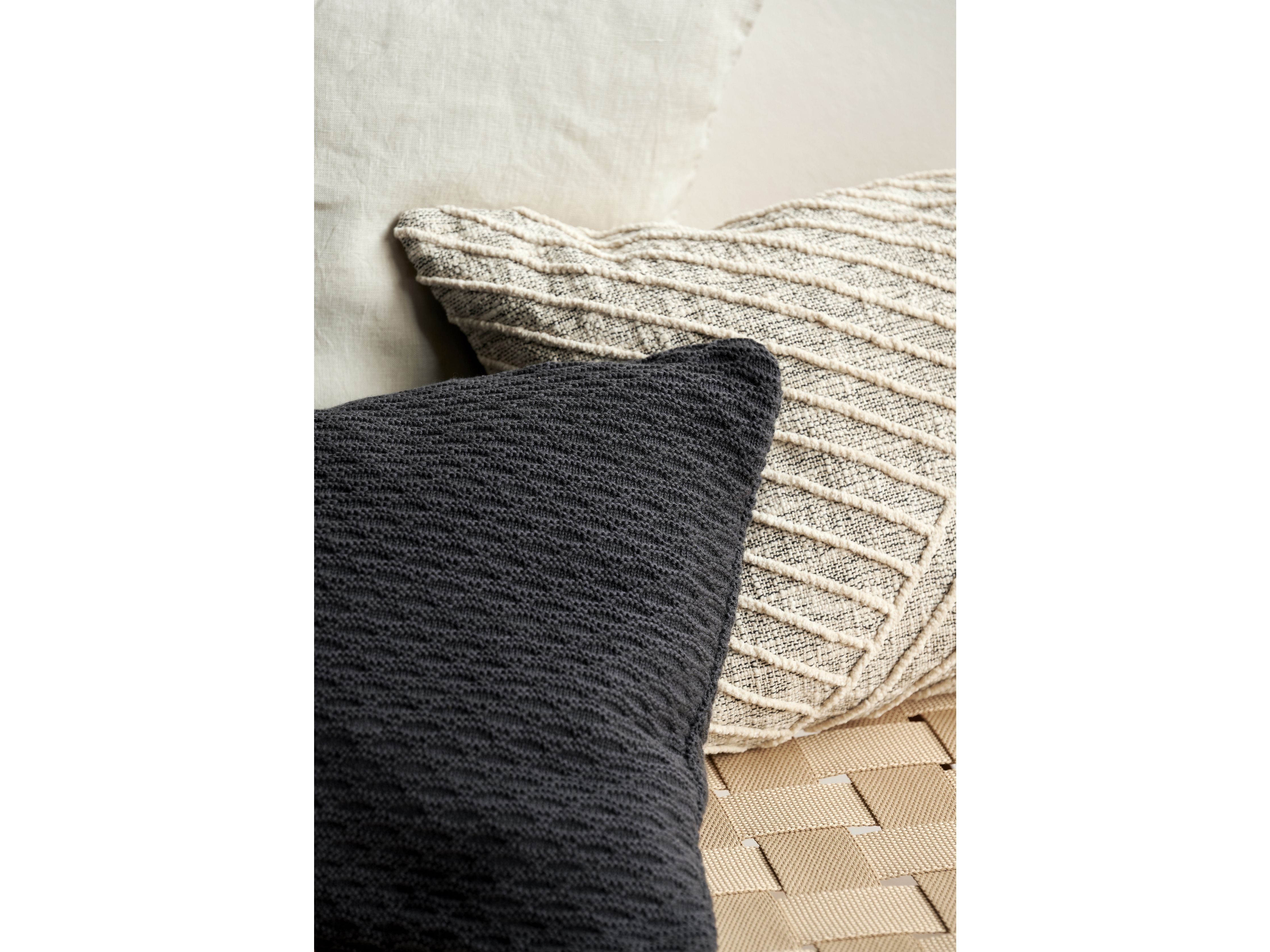Södahl Wave Knit Cushion Cover 40x60 cm, Ash