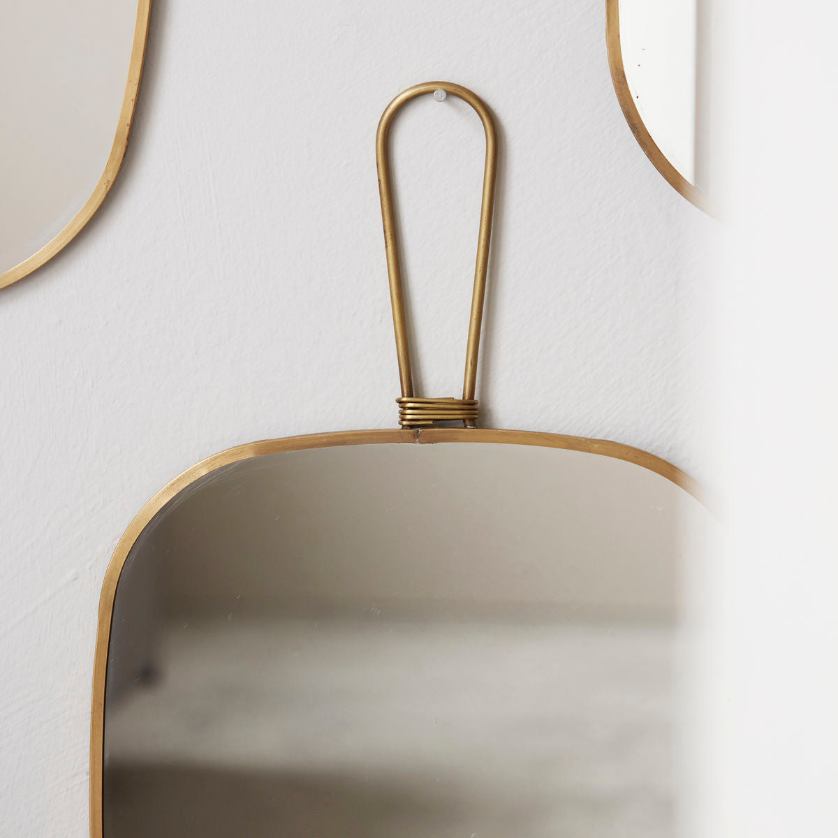 Meraki Mirror w. frame, Antique brass