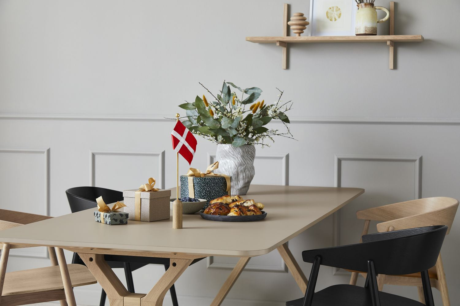Andersen Furniture Celebrate Bordflag Dannebrog H40 Cm