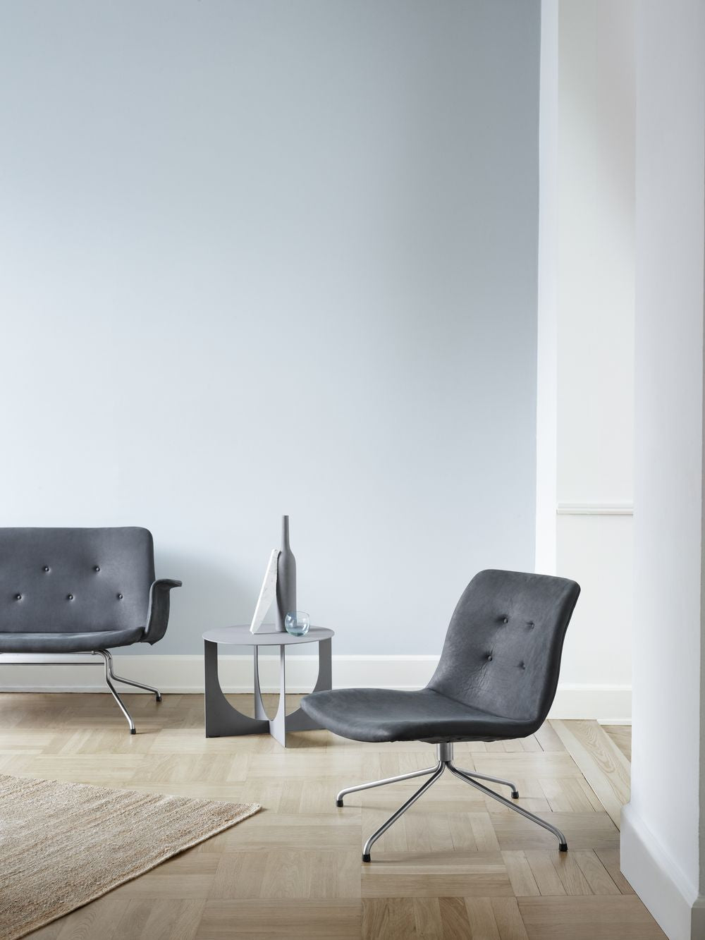 Bent Hansen Primum Lounge Chair med Armlæn, Sort Stel/Sort Zenso Læder