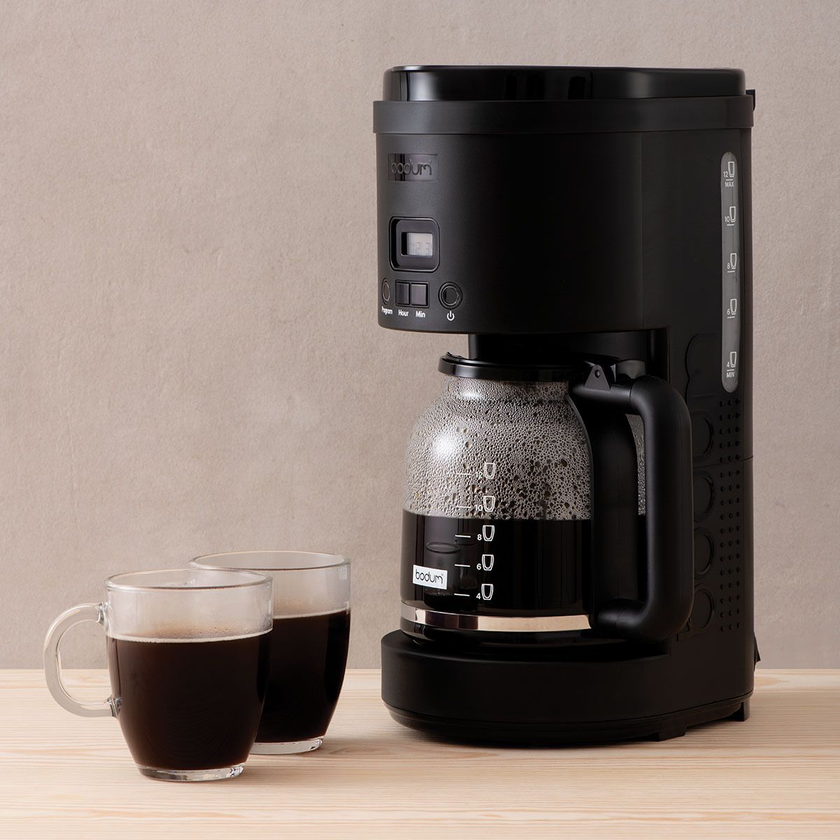 Bodum Bistro programmerbar elektrisk kaffebryggare med stålfilter, 12 kopp