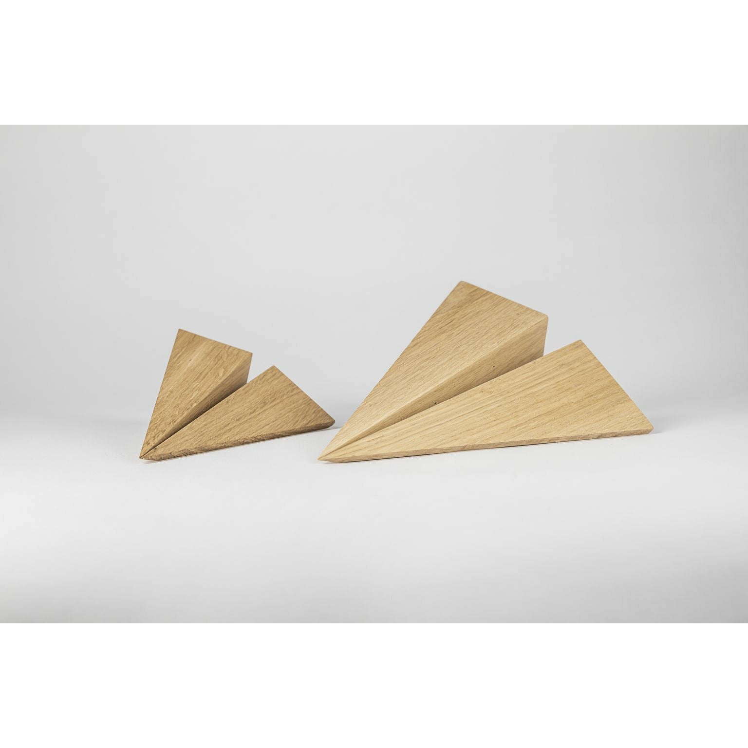 Boyhood Maverick Paper Aircraft Figur Small, Oak