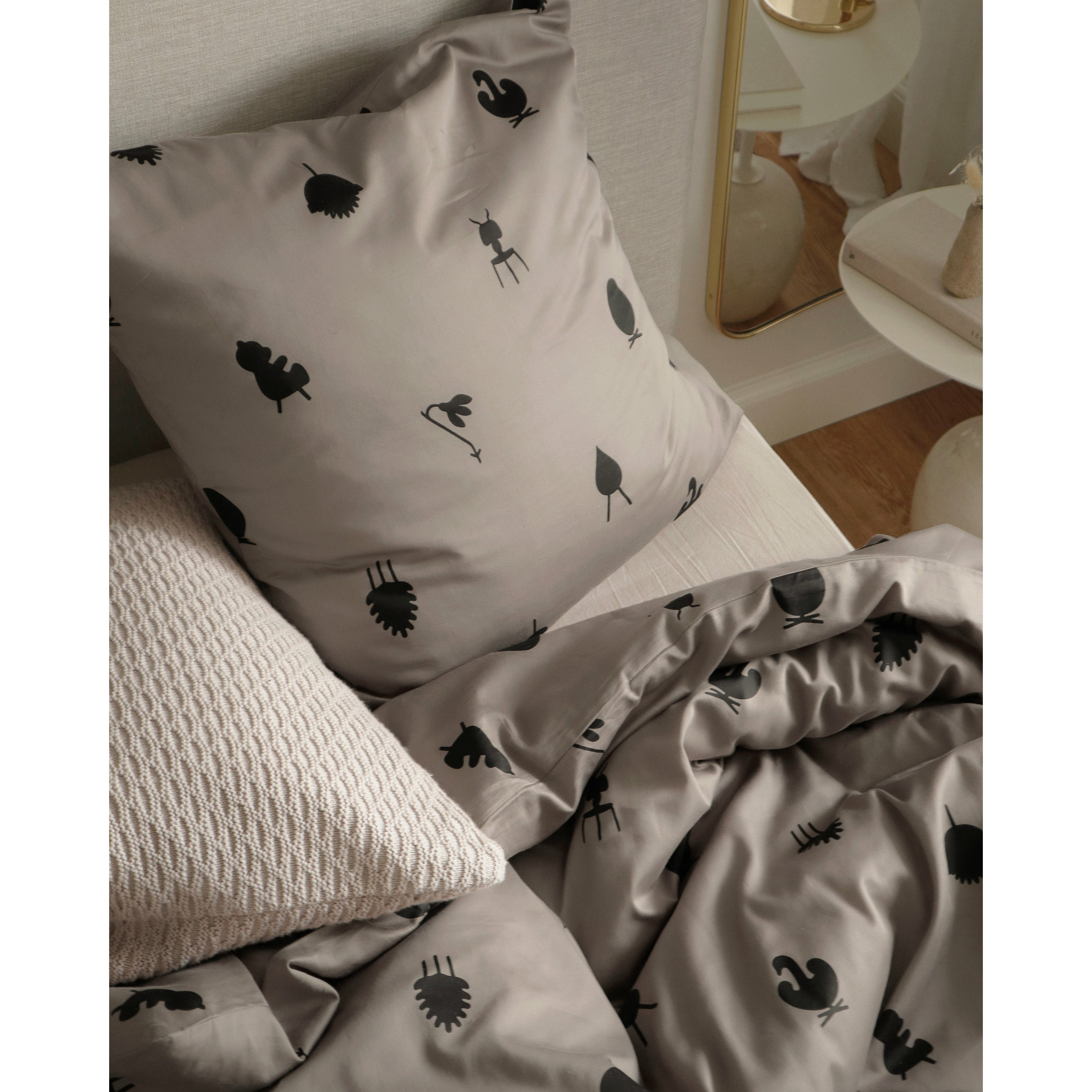 Brainchild Sängkläder designikoner 140x200 cm, taupe