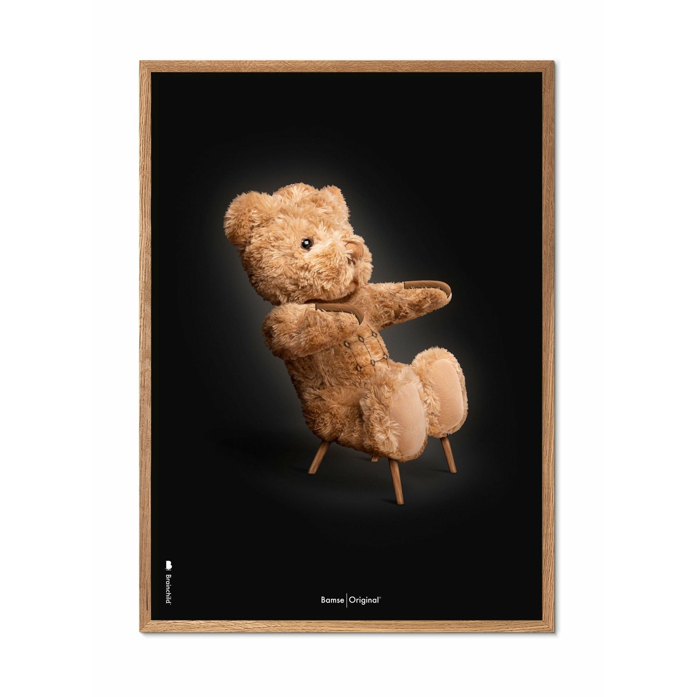 Brainchild Nallebjörn klassisk affisch, ram i lätt trä 50x70 cm, svart bakgrund