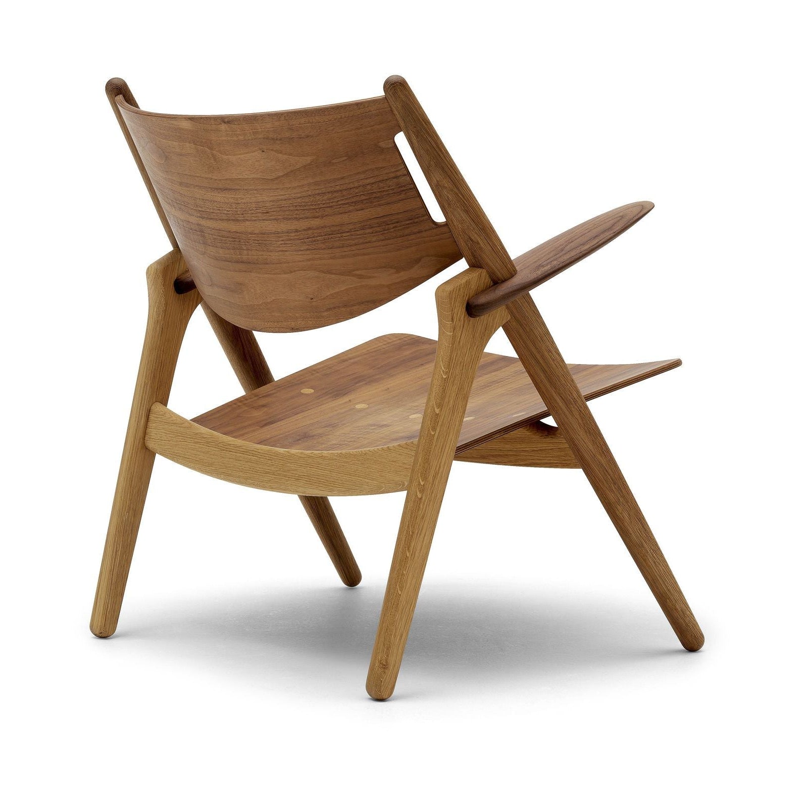 Carl Hansen CH28T Lounge Chair Oiled Oak/Walnut