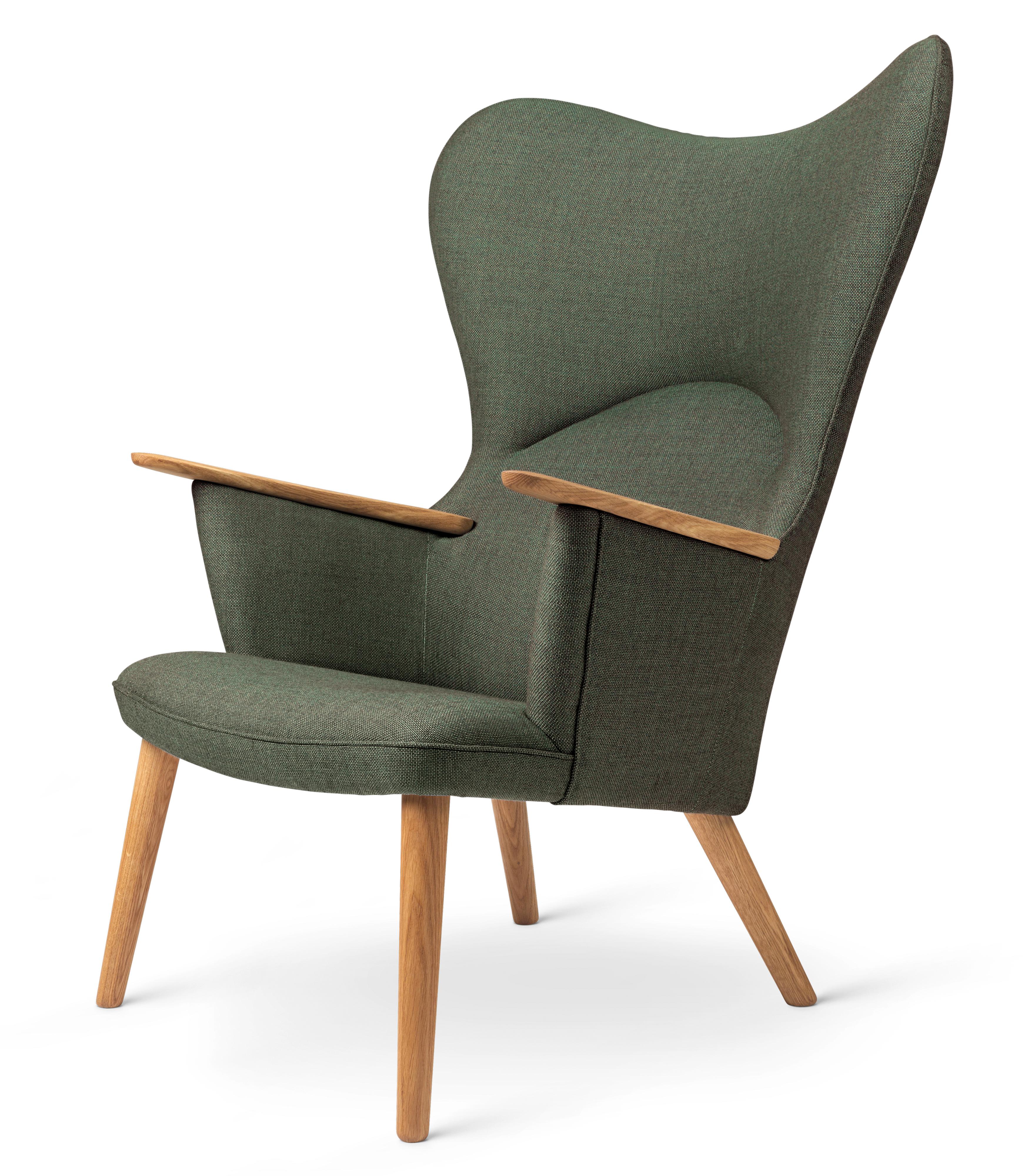 Carl Hansen CH78 Mama Bear Lounge Chair, Oiled Oak/Passion 3101