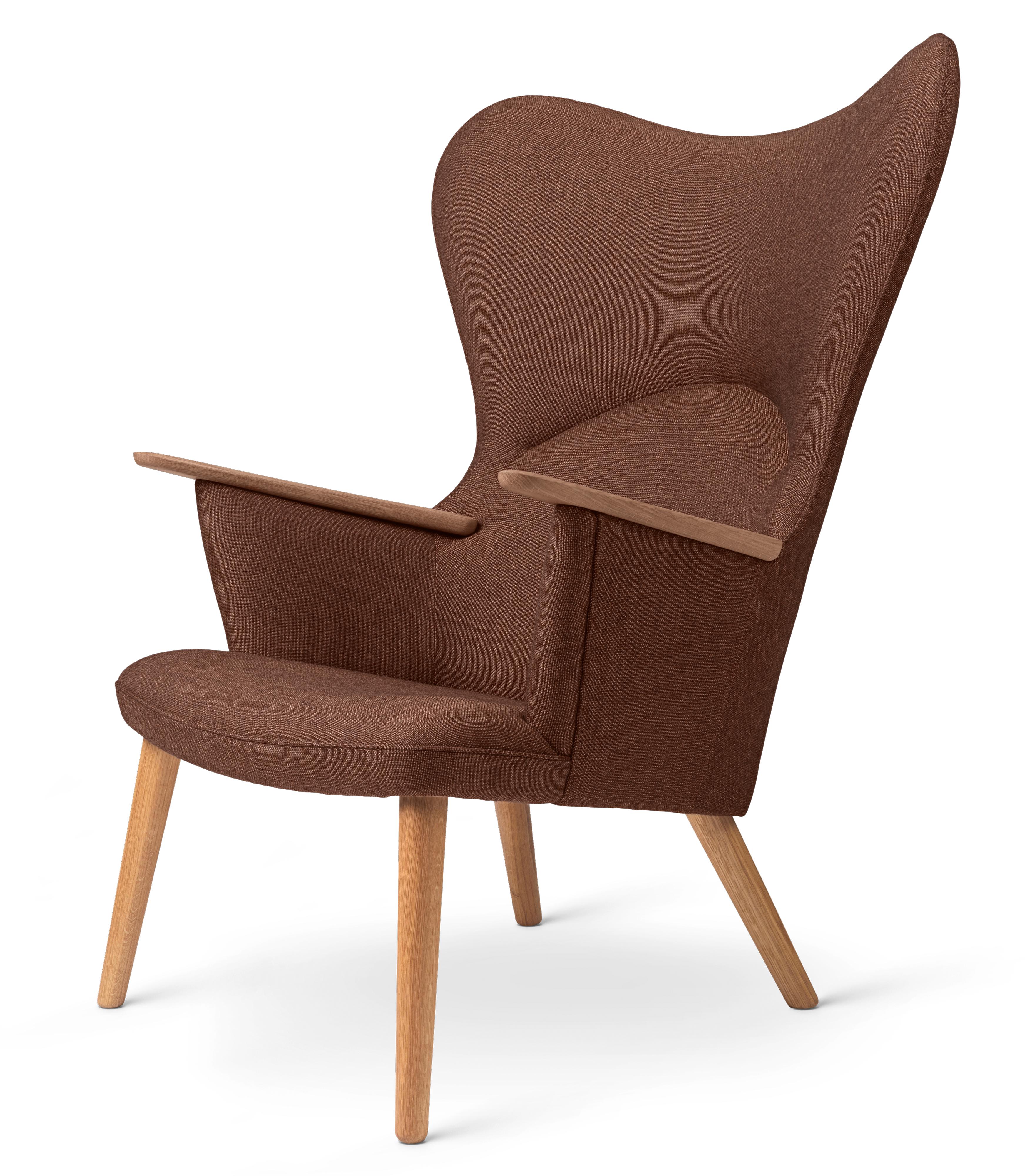 Carl Hansen CH78 Mama Bear Lounge Chair, Oiled Oak/Passion 7101
