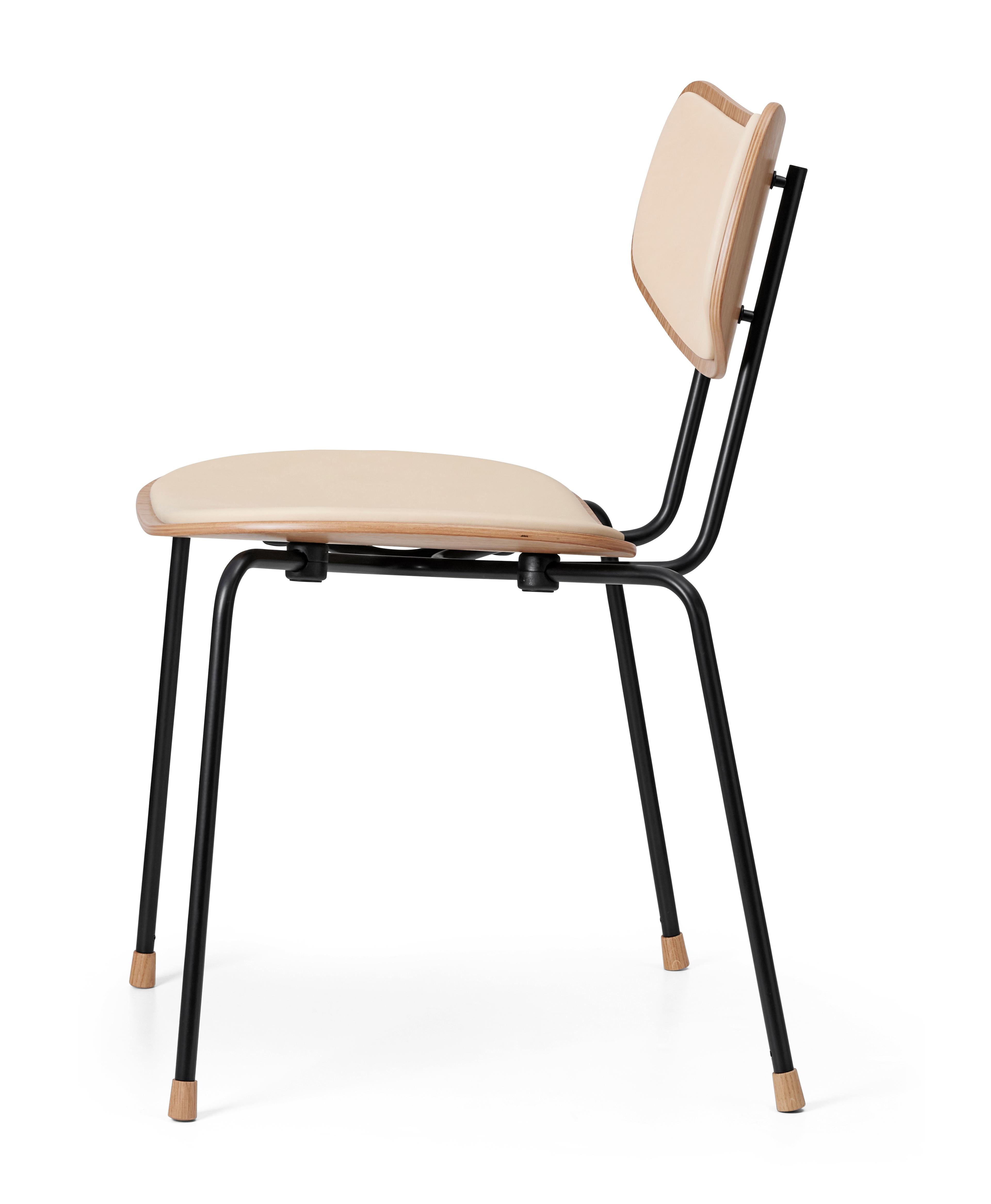 Carl Hansen VLA26P VEGA -stol, ek lackerad/läder sif 90