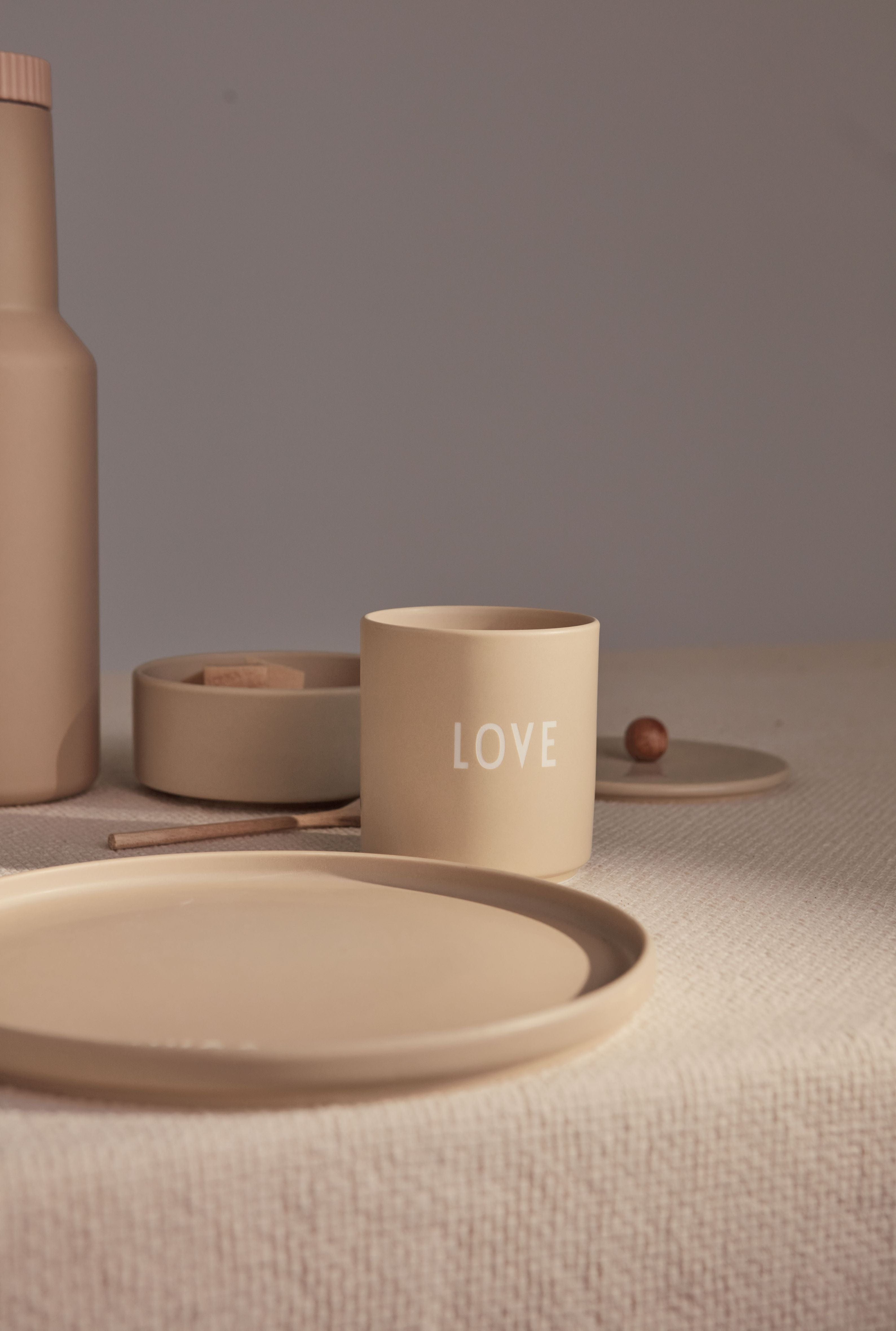 Design Letters Favorit Cup Love, Beige