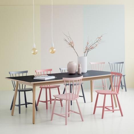 FDB Møbler C35B matbord för 6 personer i ek, vit linoleumplatta, 82x160 cm