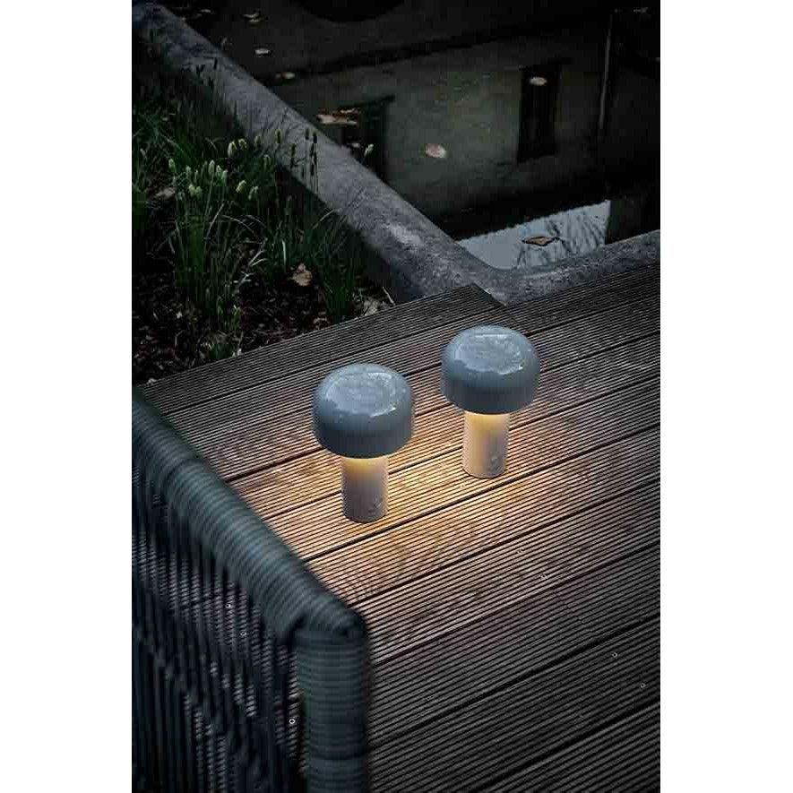 FLOS Bellhop bordslampa, grå