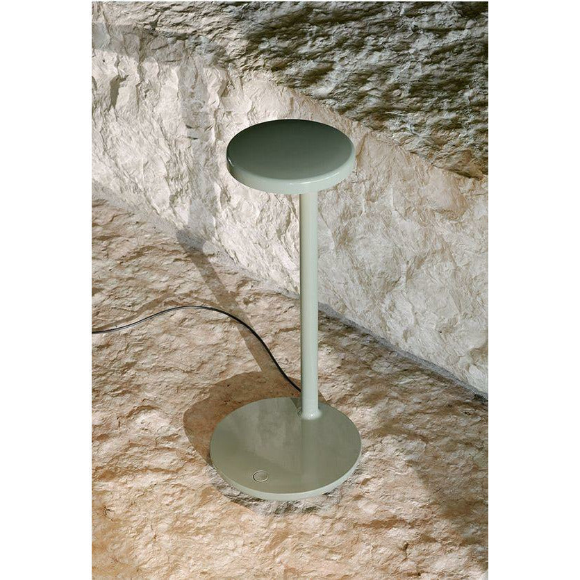 FLOS Sned bordslampa, grå