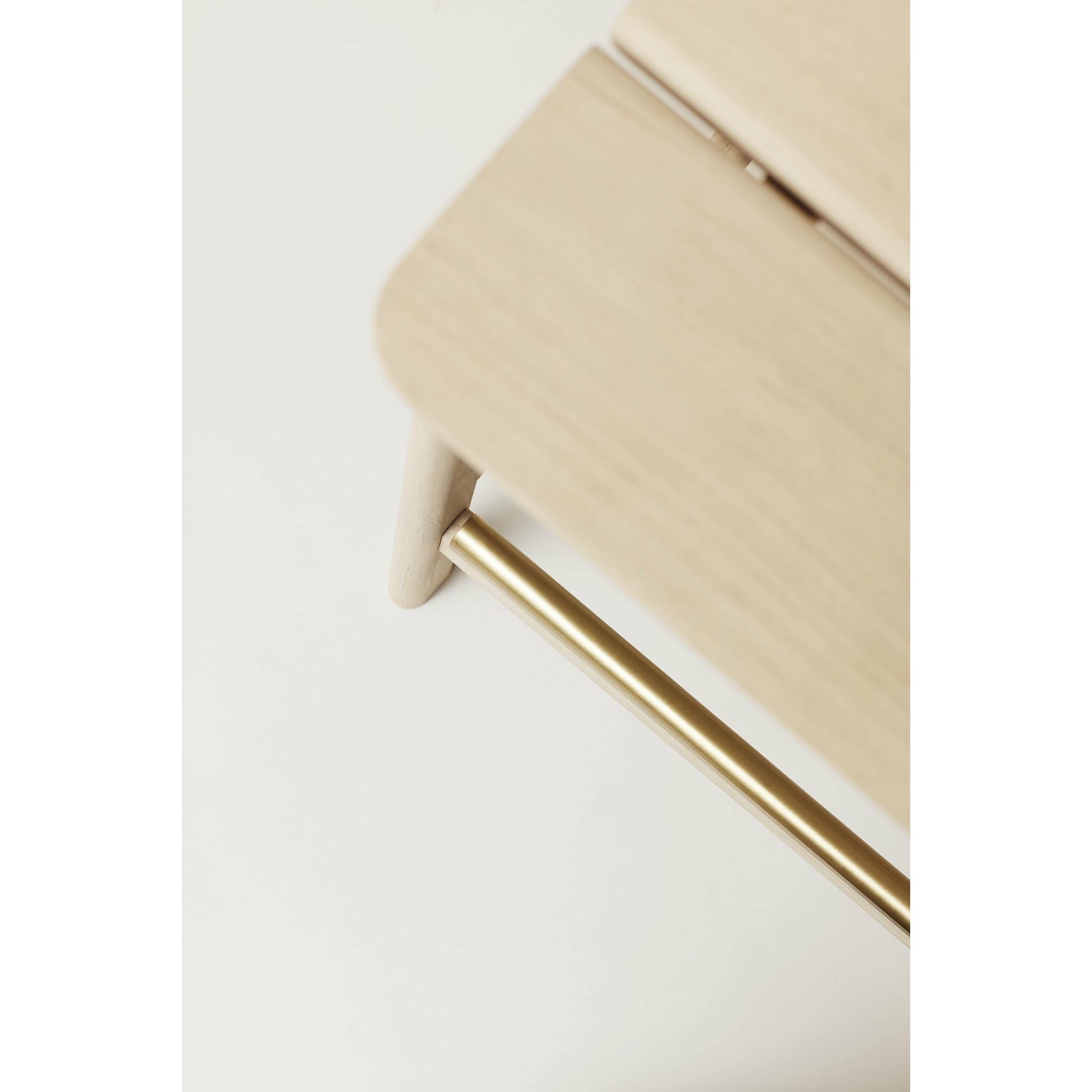 Form&Refine Angle Barstol 65 cm, Hvid Olie Eg
