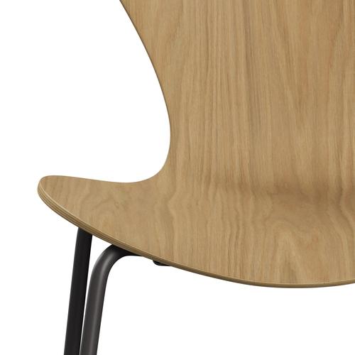 Fritz Hansen 3107 Shell Chair, Warm Graphite/Oak Lacquered Veneer