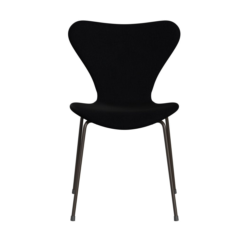Fritz Hansen 3107 stol helt vadderad, brun brons/komfort svart (C00050)