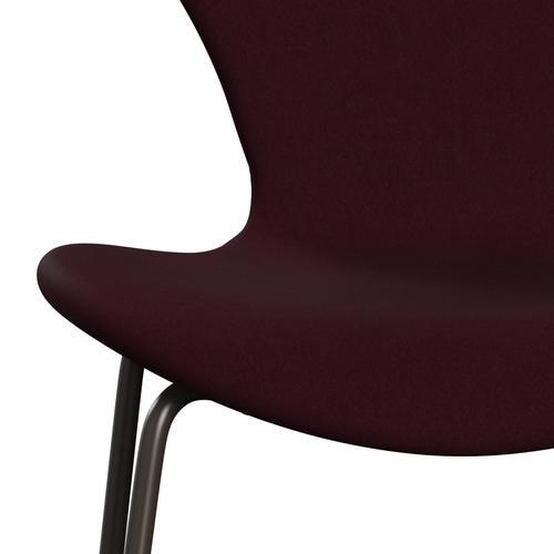 Fritz Hansen 3107 stol helt vadderad, brun brons/komfort lila/mörkröd