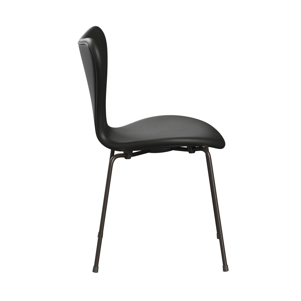 Fritz Hansen 3107 Stol Fuldpolstret, Brown Bronze/Essential Sort