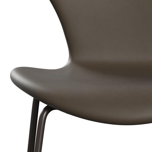 Fritz Hansen 3107 Stol Fuldpolstret, Brown Bronze/Essential Stone