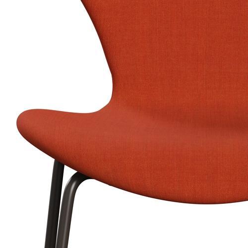 Fritz Hansen 3107 stol helt vadderad, brun brons/remix orange