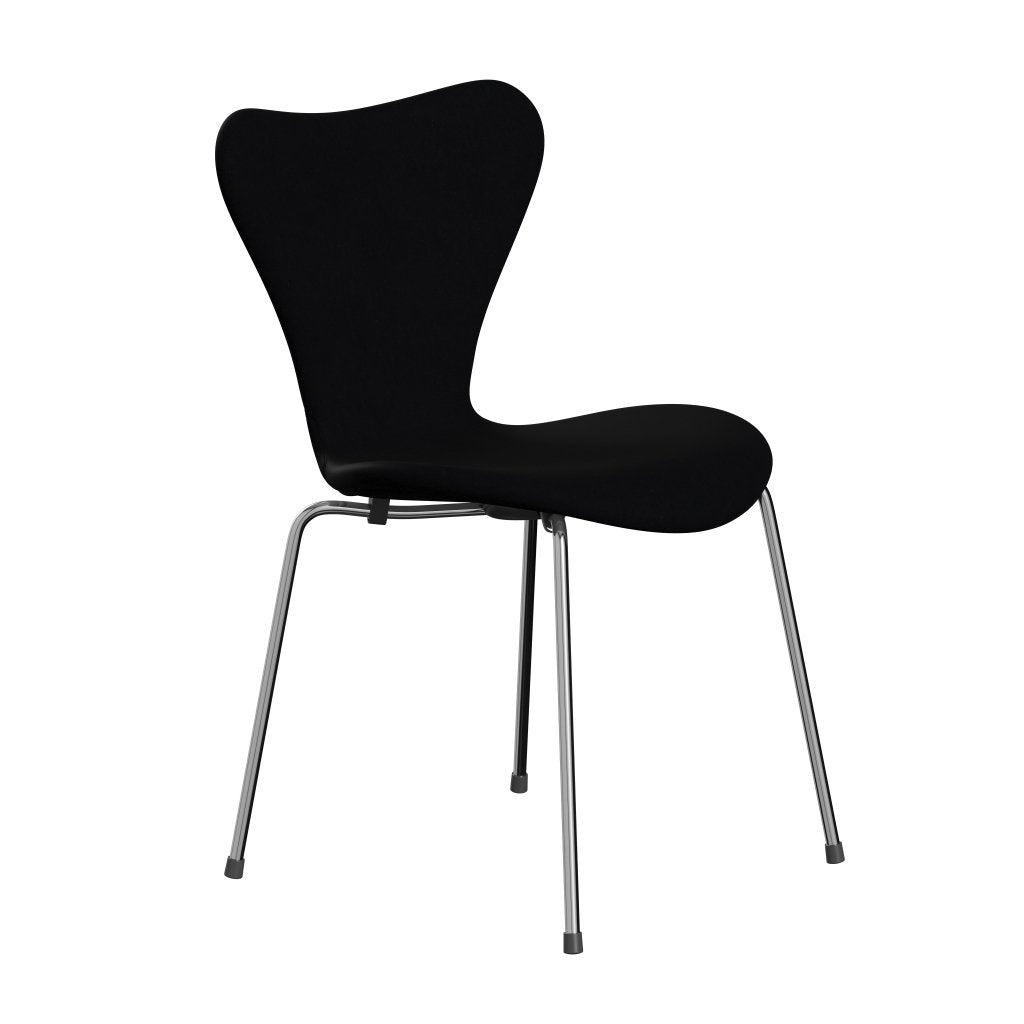 Fritz Hansen 3107 stol helt vadderad, kromad stål/komfort svart (C00050)