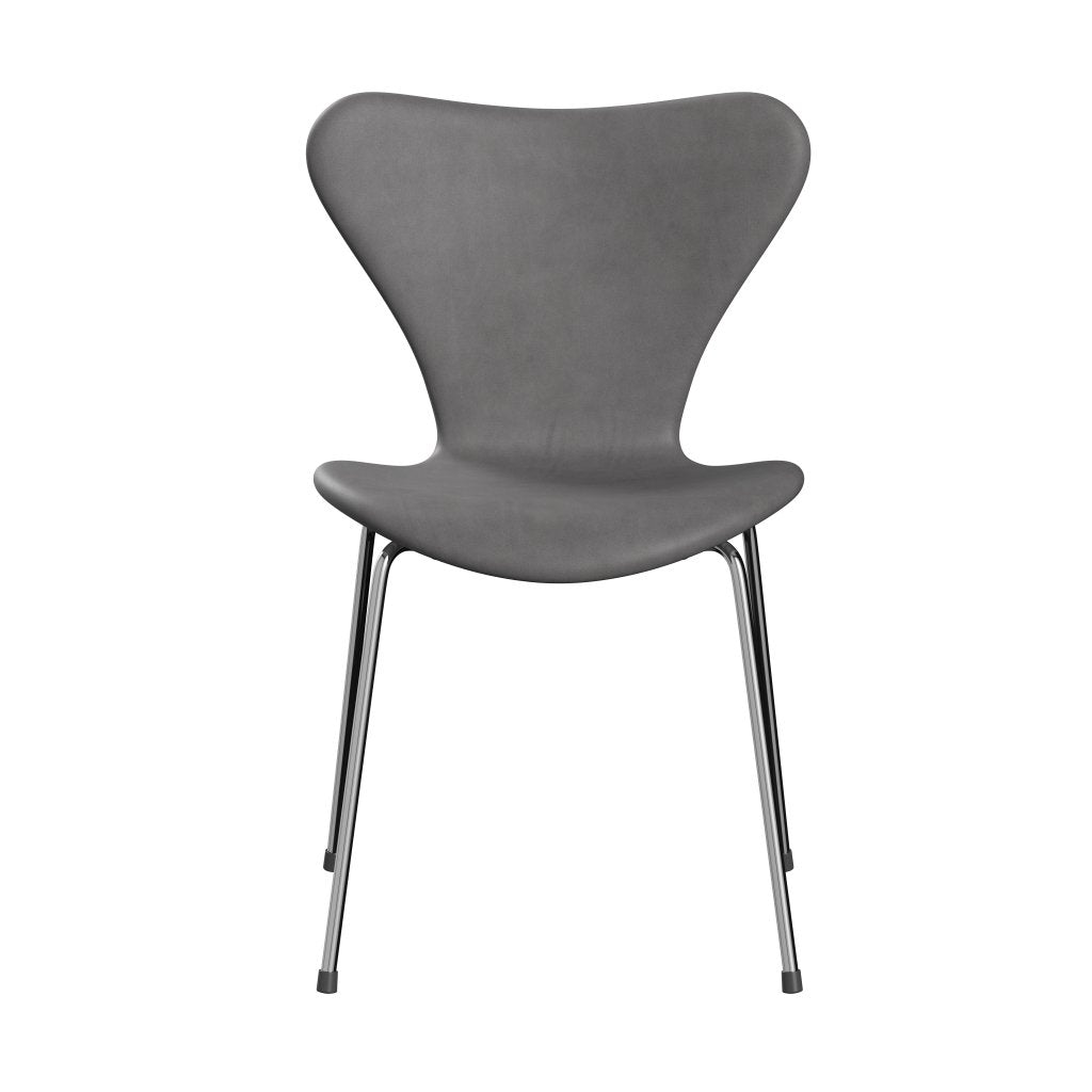 Fritz Hansen 3107 stol helt vadderad, kromad stål/omfamning av betong