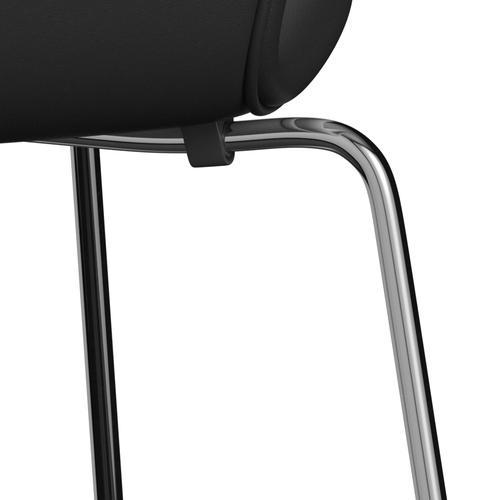 Fritz Hansen 3107 stol helt vadderad, kromad stål/mjuk svart