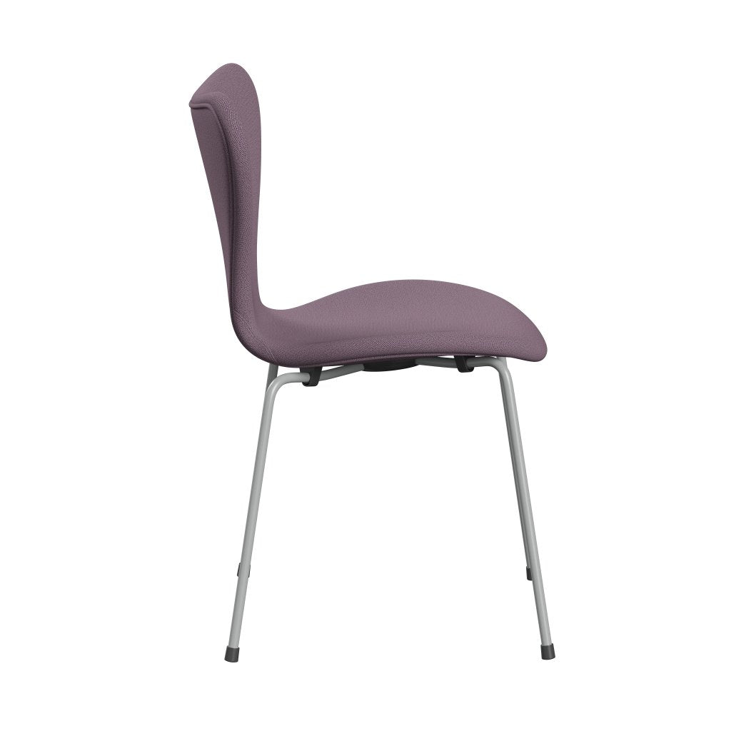 Fritz Hansen 3107 Stol Fuldpolstret, Nine Grey/Capture Purple/Brown