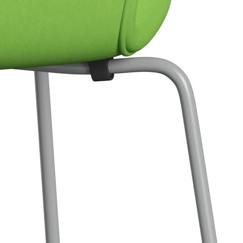 Fritz Hansen 3107 stol helt vadderad, nio grå/komfort ljusgrön (C68010)