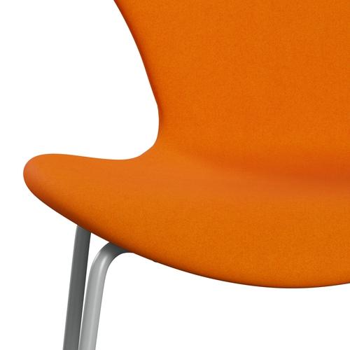 Fritz Hansen 3107 stol helt vadderad, nio grå/divina mörk orange