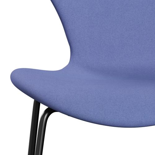 Fritz Hansen 3107 stol helt vadderad, svart/divina pastellblå