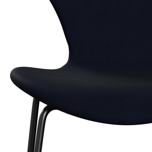 Fritz Hansen 3107 stol helt vadderad, svart/berömmelse marinblå (F66061)