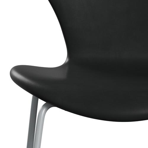 Fritz Hansen 3107 stol helt vadderad, silvergrå/nåd svart
