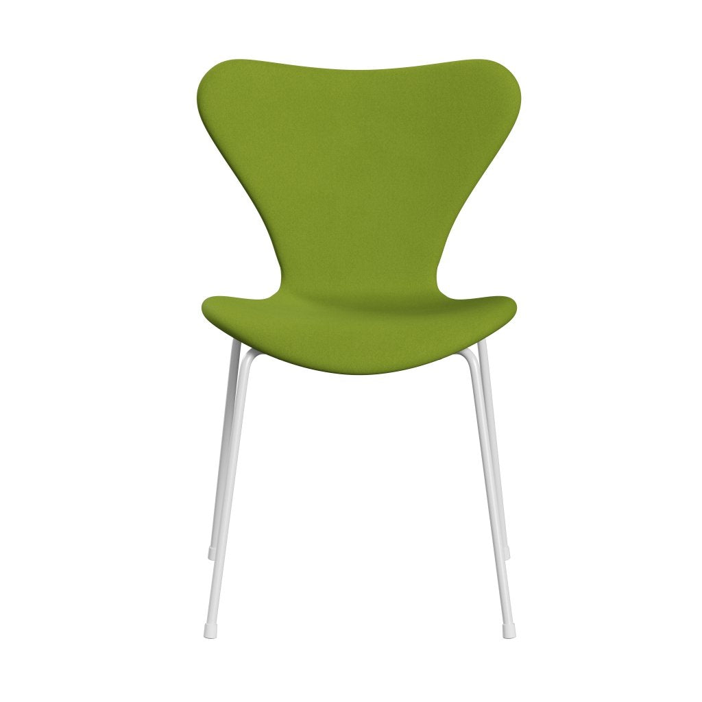 Fritz Hansen 3107 stol helt vadderad, vit/komfort ljusgrön (C68000)