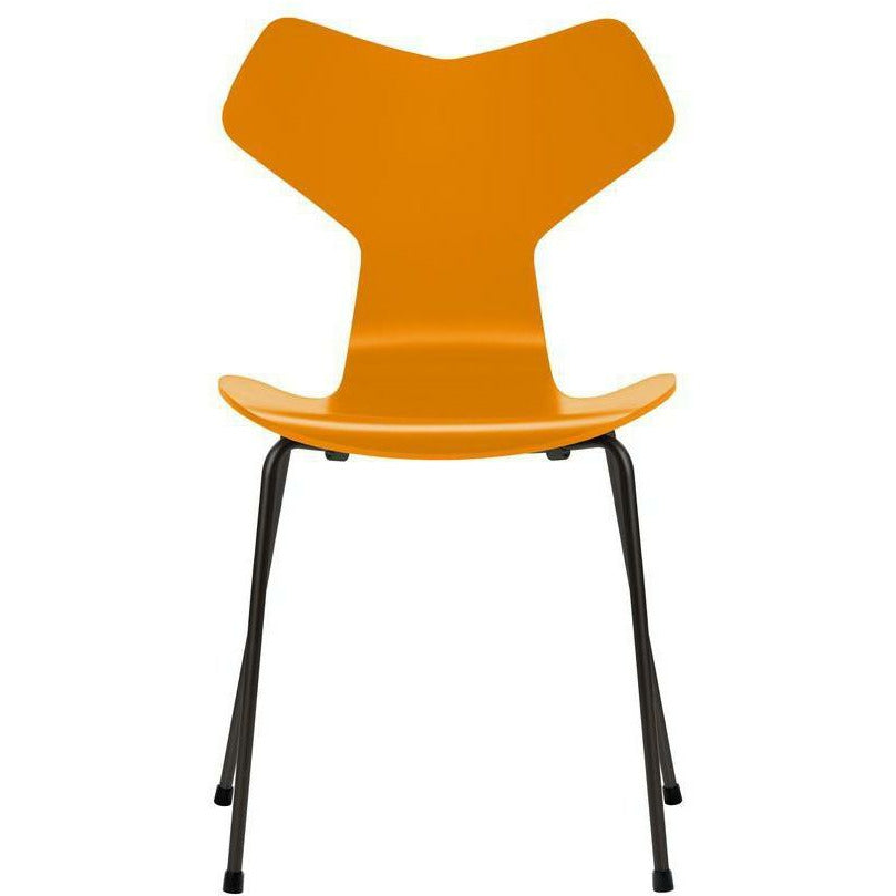 Fritz Hansen Grand Prix stol lackerad bränd gul skald, svarta ben
