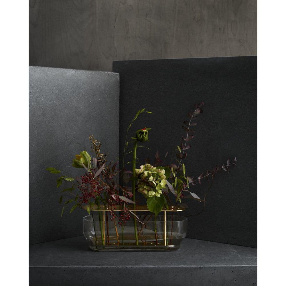 Fritz Hansen Objects Ikebana Vase Messing, Lang