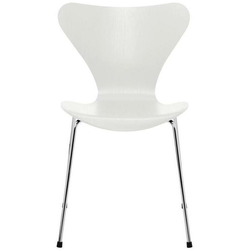 Fritz Hansen Serie 7 stol färgad ask vit skallig, kromade stålben