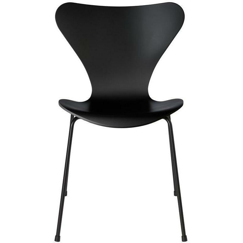 Fritz Hansen Serie 7 -stol lackerad svart skallig, svart ben