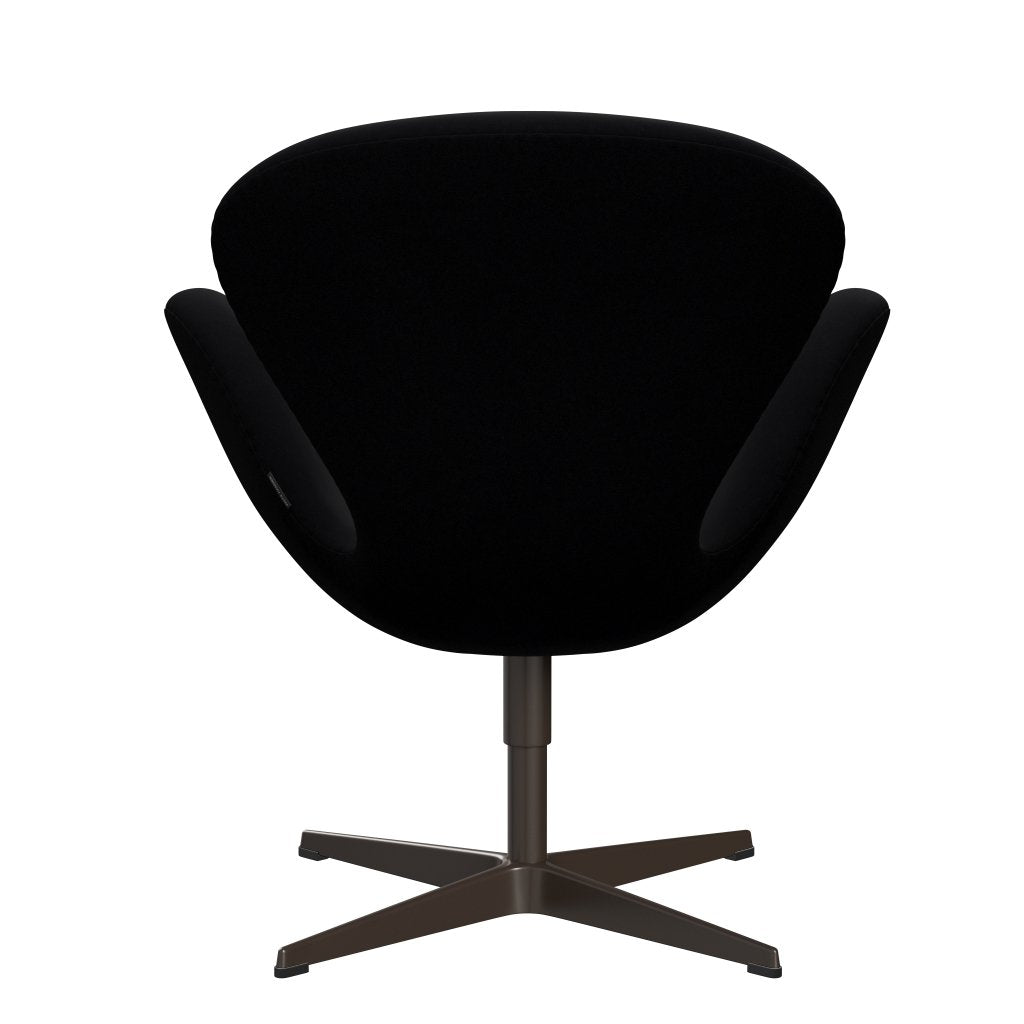 Fritz Hansen Swan Chair, Brown Bronze/Comfort Black (00050)
