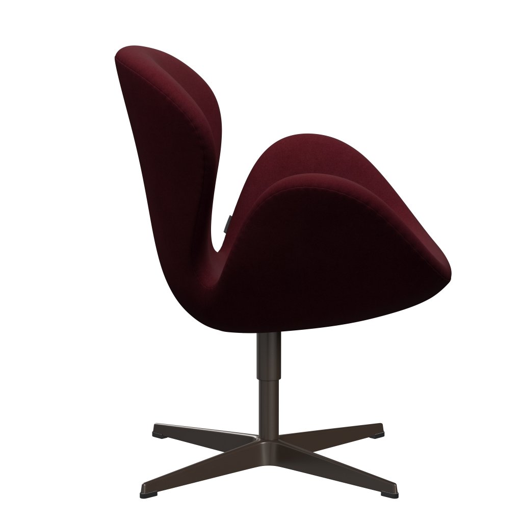 Fritz Hansen Svanenstol, Brown Bronze/Divina Aubergine (671)