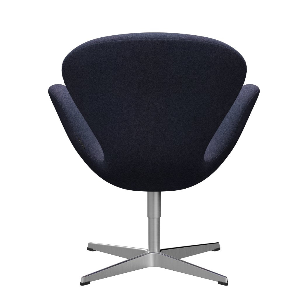 Fritz Hansen Swan Chair, Satin Polished Aluminium/Divina MD Cool Grey