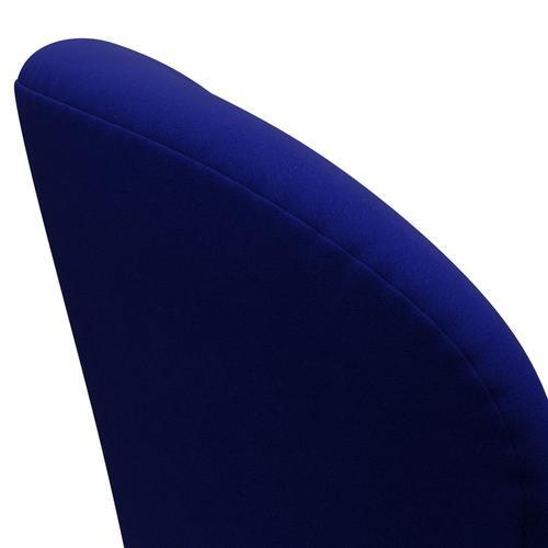 Fritz Hansen Swan Chair, Silver Grey/Comfort Blue (66008)