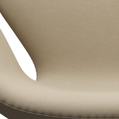 Fritz Hansen Swan Chair, Silver Grey/Comfort Light Sand (61002)