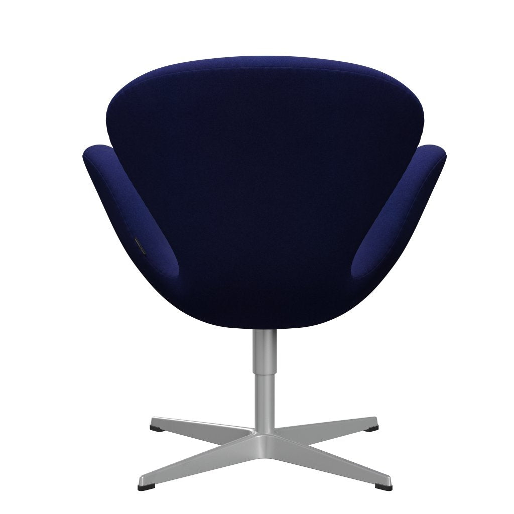 Fritz Hansen Swan Chair, Silver Grey/Divina Dark Purple (684)