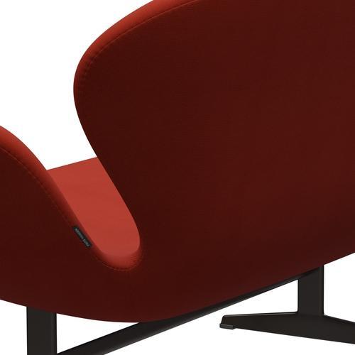 Fritz Hansen Svan soffa 2-personers, brun brons/berömmelse orange/röd