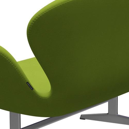 Fritz Hansen Svan soffa 2-sits, satin polerad aluminium/komfort ljusgrön (68000)