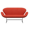 Fritz Hansen Svan soffa 2-sits, satin polerad aluminium/stålcut hög röd