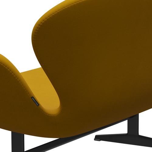 Fritz Hansen Svan soffa 2-personers, svart lack/komfort gul (62004)