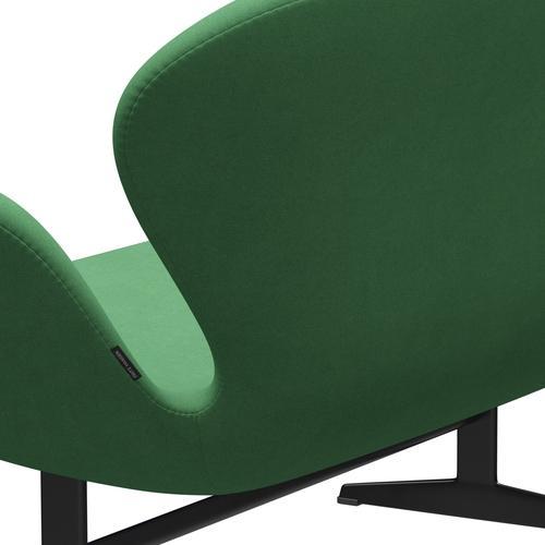 Fritz Hansen Svan soffa 2-sits, svart lackerad/divina grön
